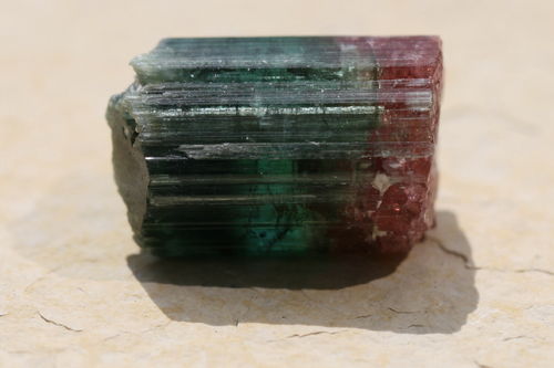 Turmalin polychrom Kristall Z02