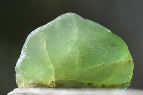 Peridot Kristall 07