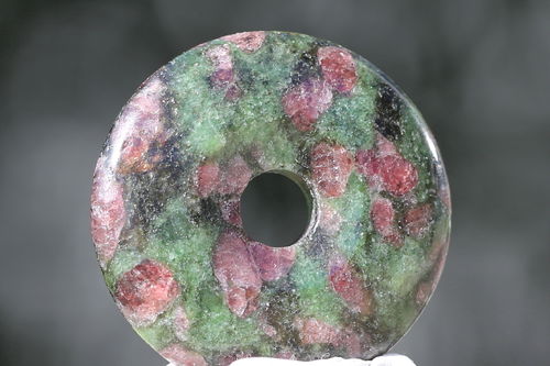 Granat-Lherzolith Donut 01