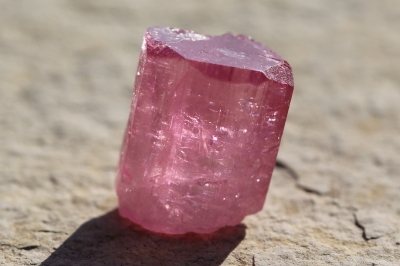 Rosa Turmalin Kristall